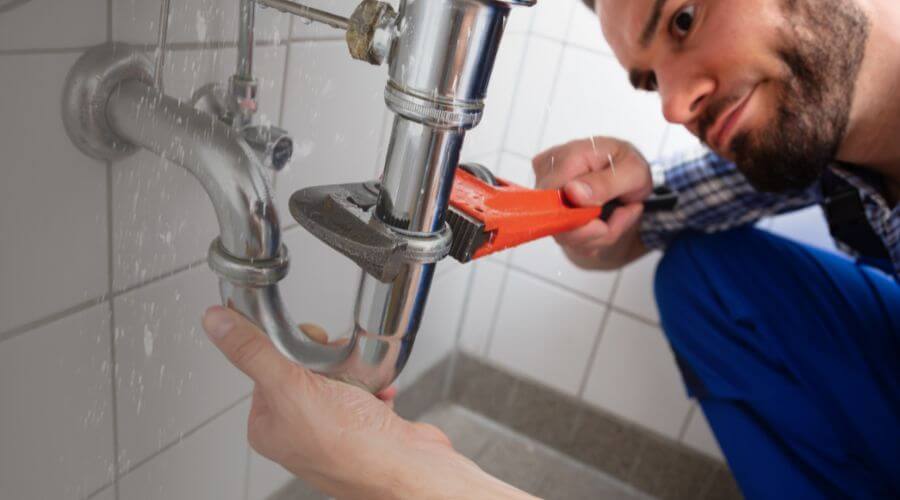 Expert burst pipe repair services in Butternut, WI